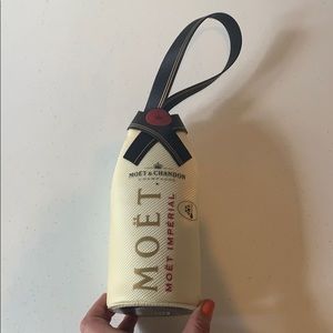Insulated Moët champagne purse caddy with gold zipper
